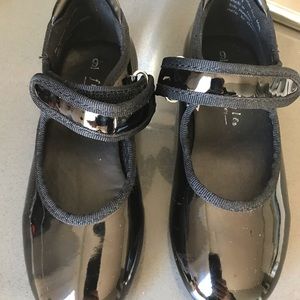 Toddler tap shoes
